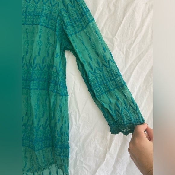 Lucky Brand Boho Semisheer Long sleeve blouse Size Medium - Picture 3 of 11